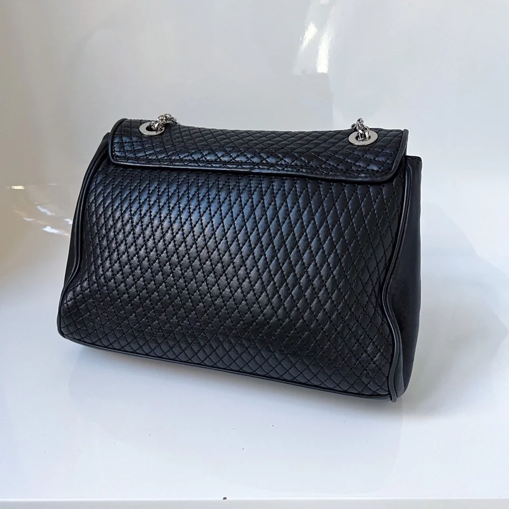 Ann Taylor Genuine Leather Quilted Flap Shoulder Handbag Black Chain Strap - Picture 4 of 17